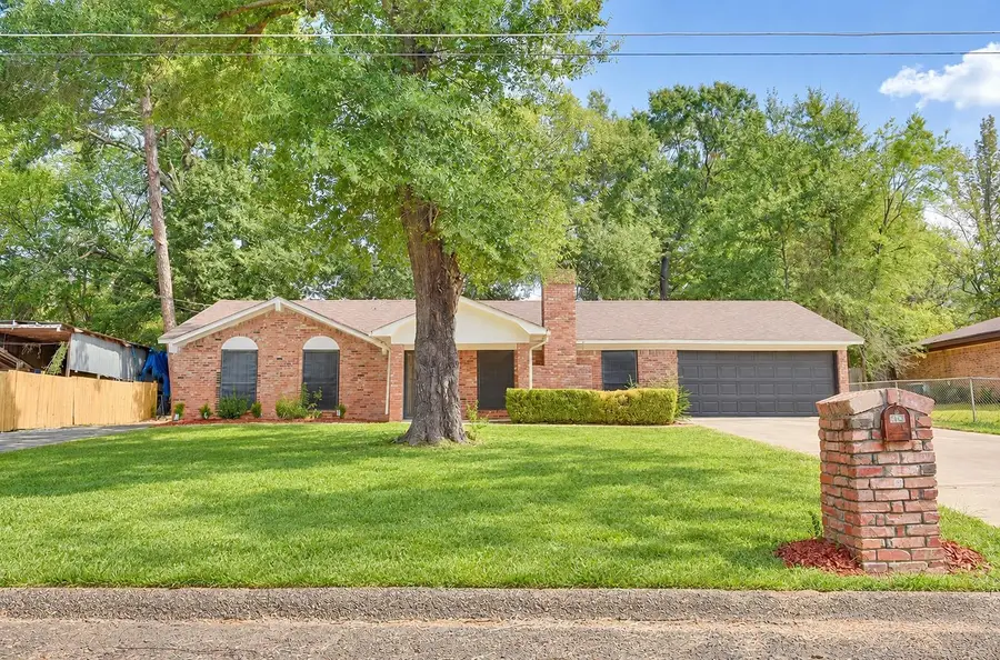 547 Atoka St, Longview, TX 75604 - #2