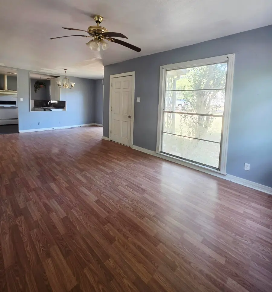 1104 Georgetown Rd., Marshall, TX 75670 - #3