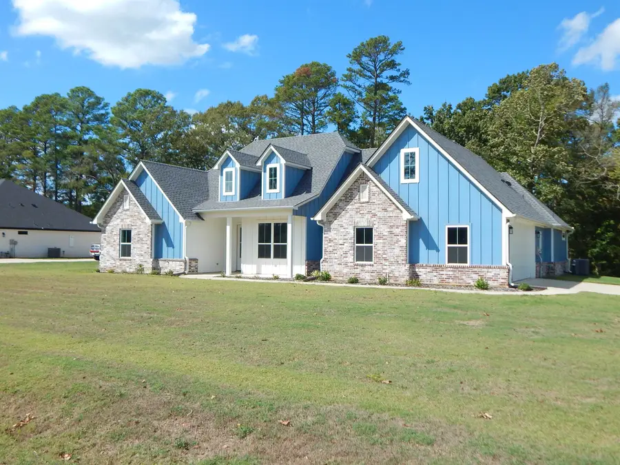 141 INDIAN ROCK DR., Gilmer, TX 75645 - #2