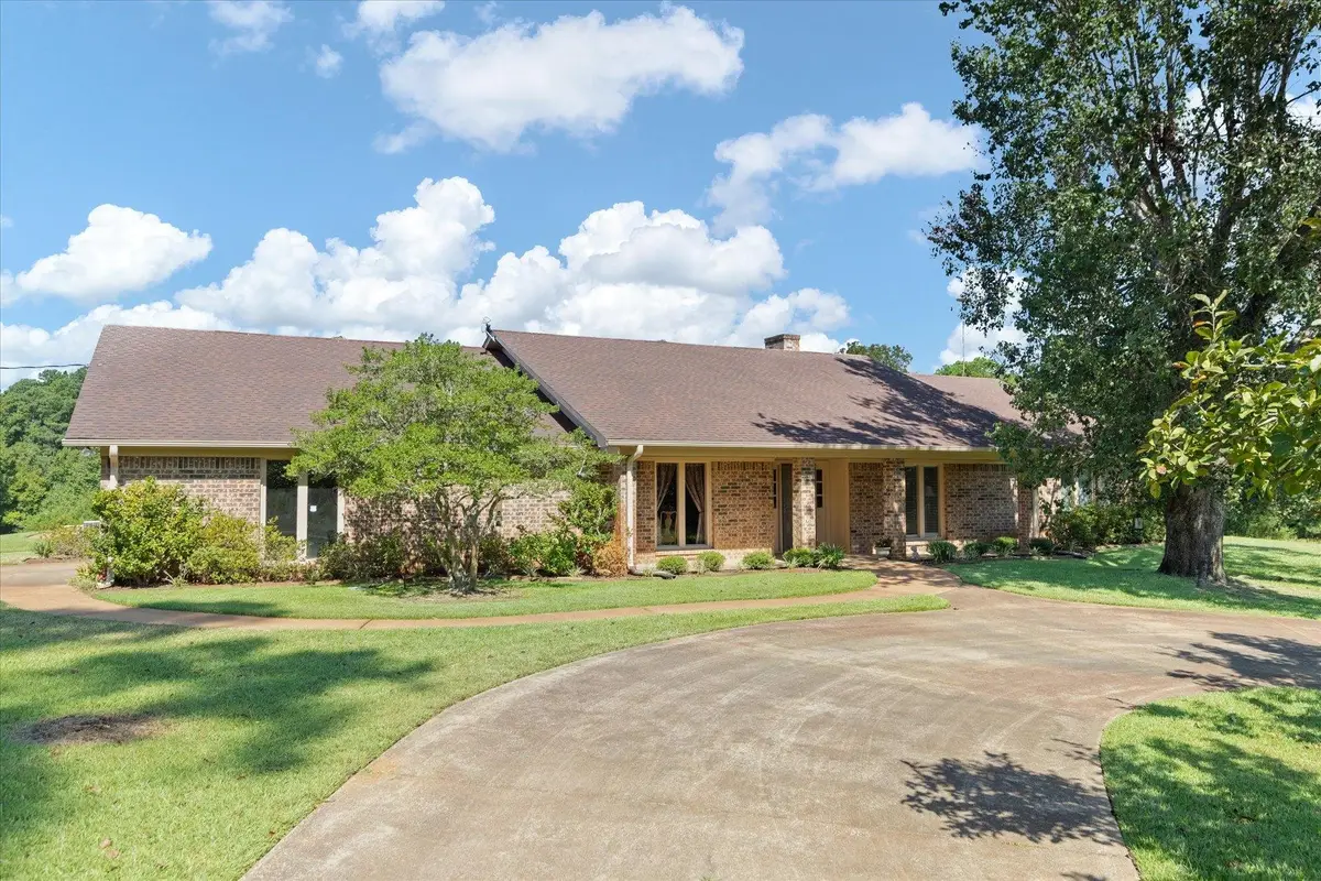 1899 Hunter Rd., Longview, TX 75605 - #1