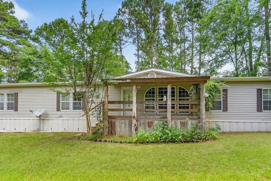 3364 & 3362 Silk Tree Rd., Gilmer, TX 75645 - #3