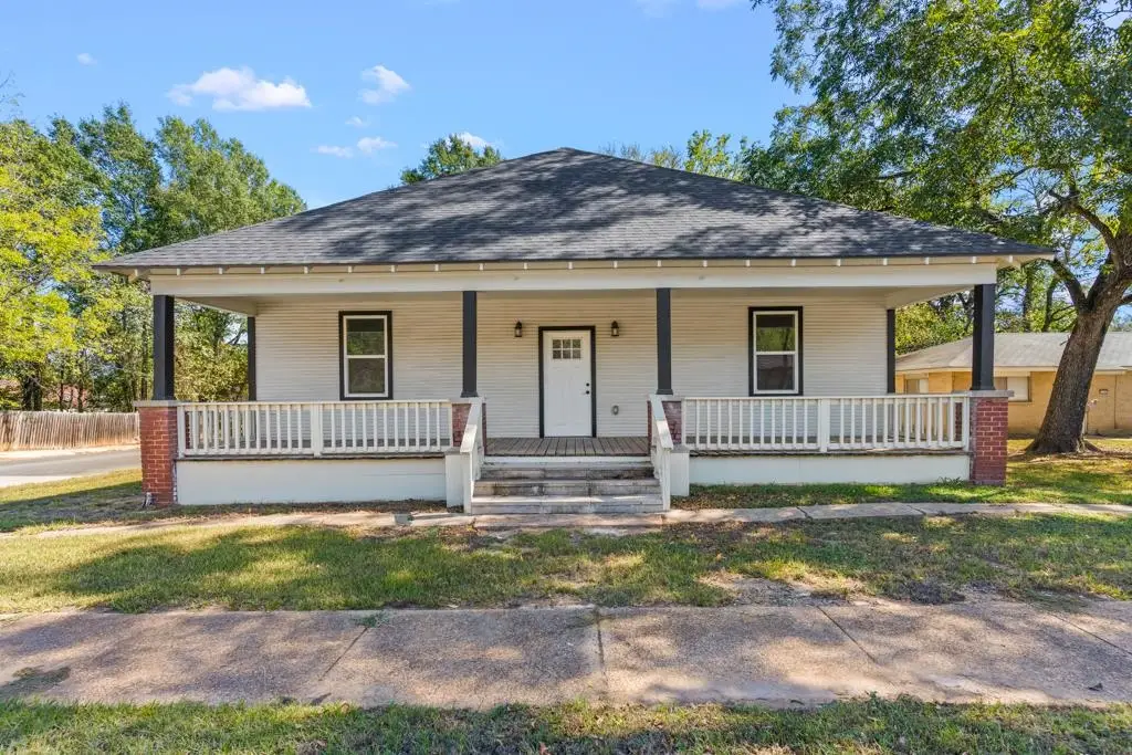 1104 N Bolivar, Marshall, TX 75670 - #1