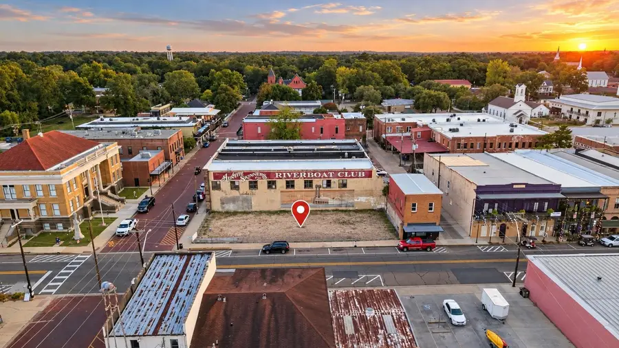 101 N Polk St., Jefferson, TX 75657 - #3