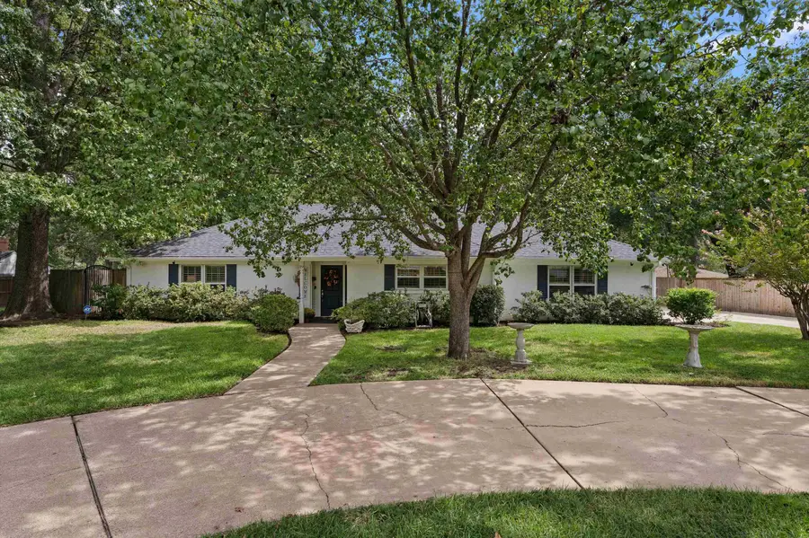 19 Rambling Rd, Longview, TX 75604 - #3