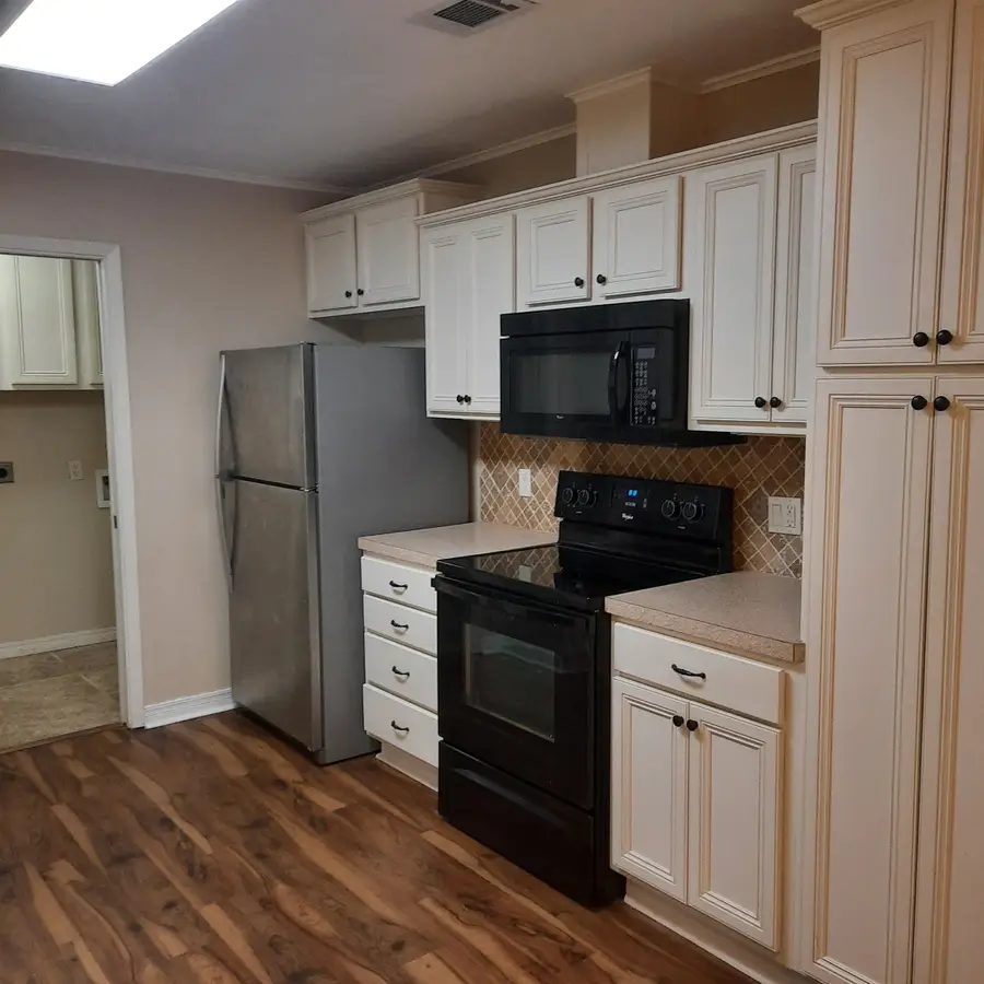 1006 Coushatta Tr, Longview, TX 75605 - #3