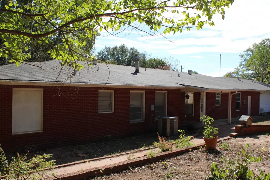 613 N Epperson, Hughes Springs, TX 75656 - #3