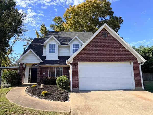 4 Camden Ct, Longview, TX 75601