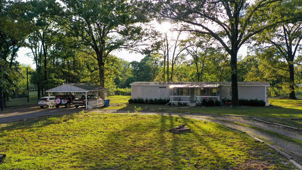 433 S Green St., Gladewater, TX 75647 - #1