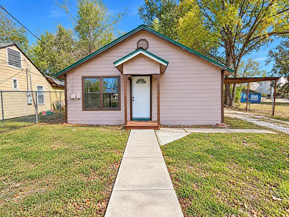 629 Crim Ave, Kilgore, TX 75662 - #1