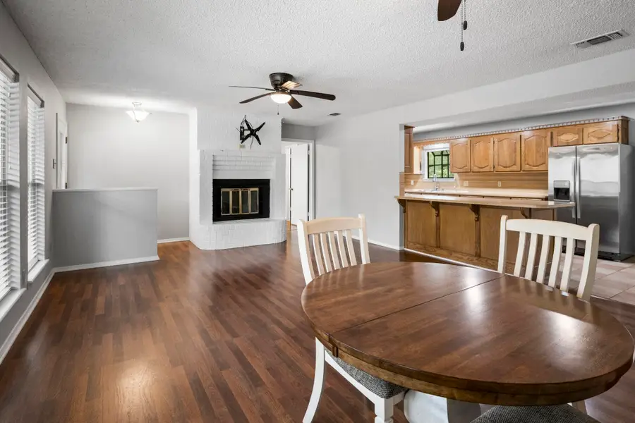 138 Green Knoll, Holly Lake Ranch, TX 75765 - #2