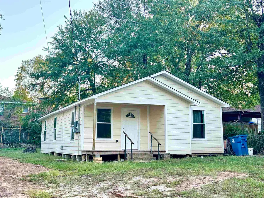 810 Florey St., Kilgore, TX 75662 - #2