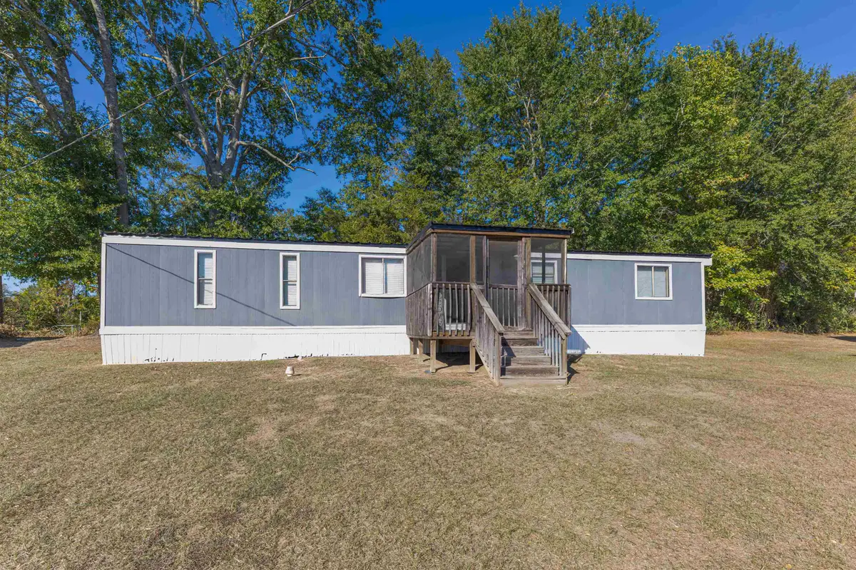674 Hendricks Lake Rd, Tatum, TX 75691 - #1