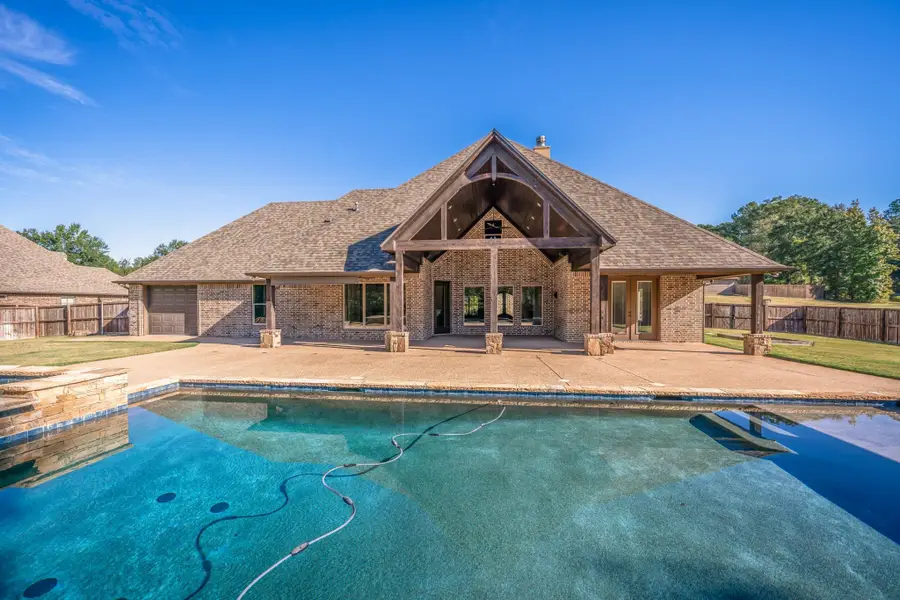 115 Brisbane Dr, Longview, TX 75605 - #2