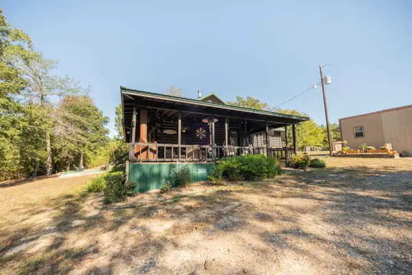 748 CR 1350, Linden, TX 75563