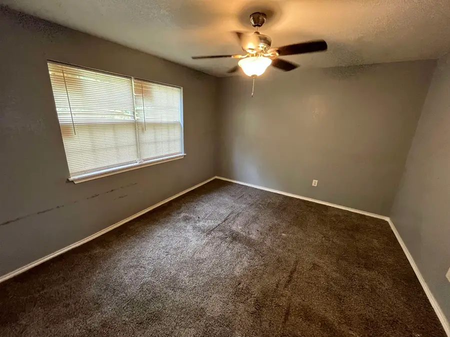 507 Charlotte St, Marshall, TX 75670 - #3
