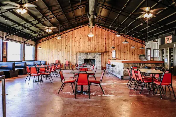 1752 E State Highway 7, Center, TX 75935