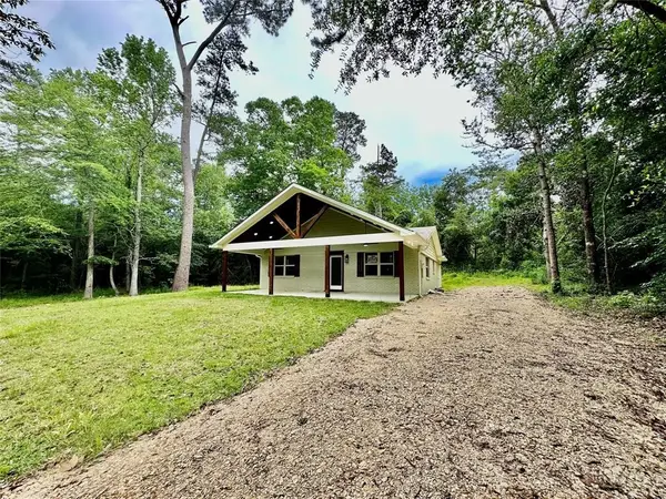 230 E Charmaine Drive, Woodville, TX 75979