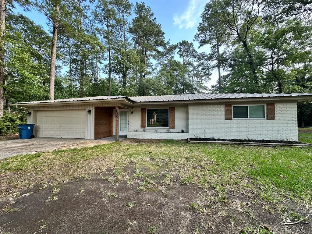 102 Ash, Village Mills, TX 77663 - Image #1