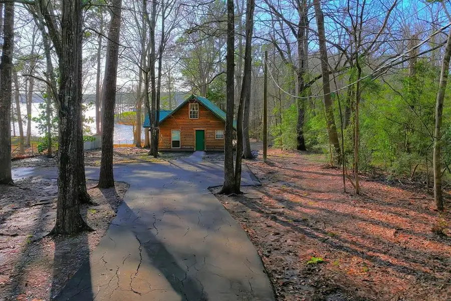 951 Hickory Hill Drive, Burkeville, TX 75932 - Image #2