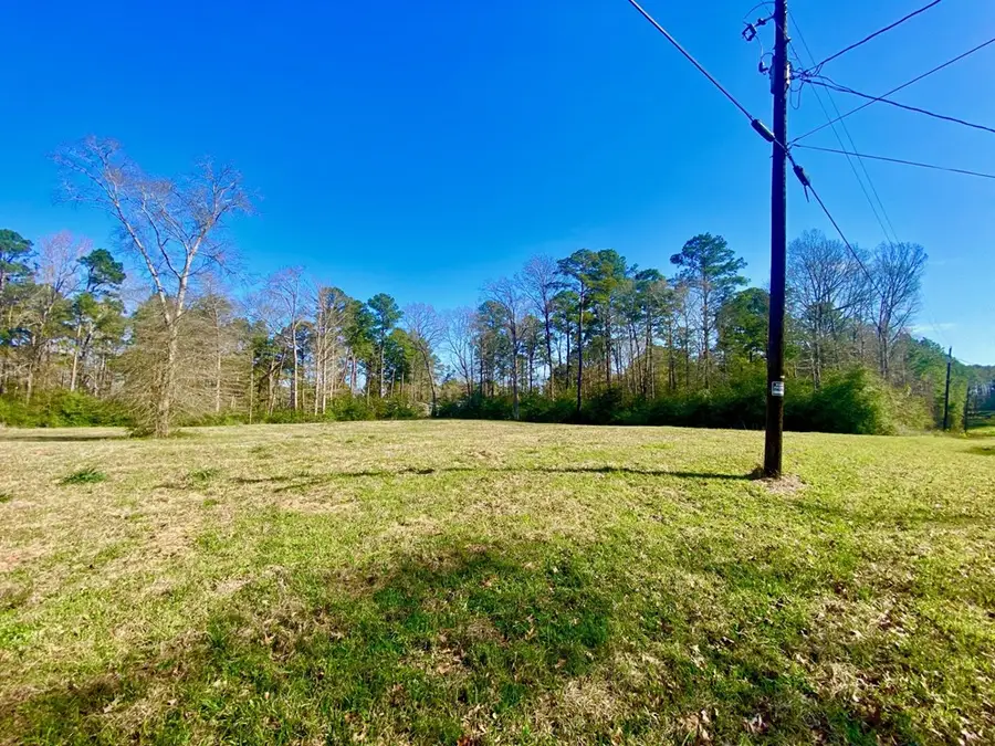 665 Lakeside Drive, Etoile, TX 75944 - Image #2