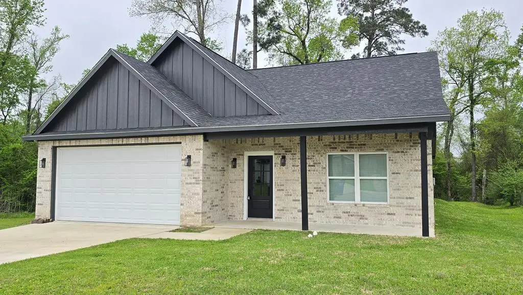 131 Winchester Place, Lufkin, TX 75904 - Image #1