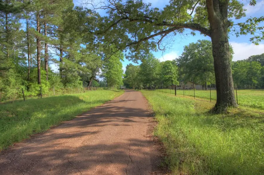 2692 Cr 829, Nacogdoches, TX 75961 - Image #2
