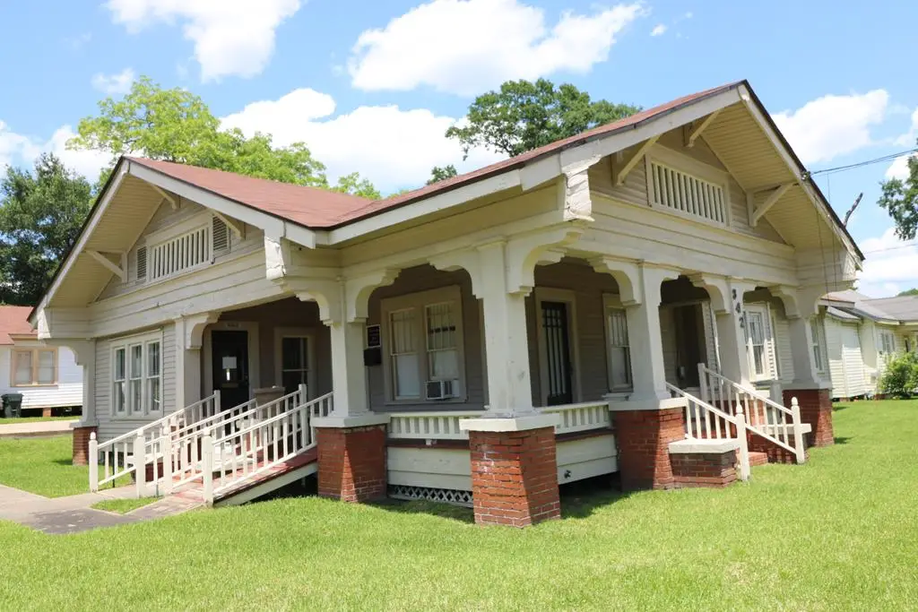 342  E Milam Street, Jasper, TX 75951 - Image #1