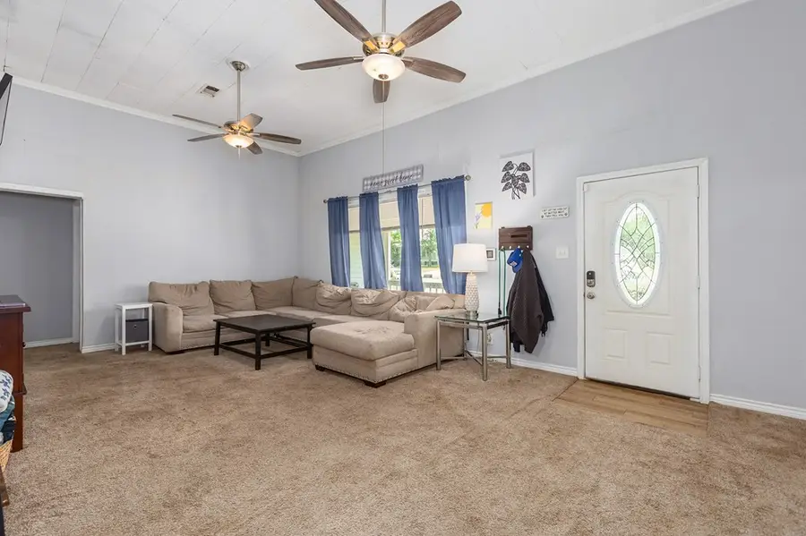 240 W 7th Street, Trinity, TX 75862 - Image #3