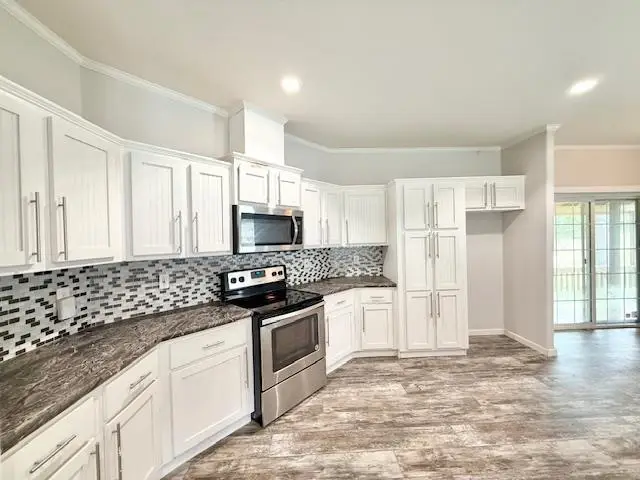 780 Worth Street, Hemphill, TX 75948 - Image #3