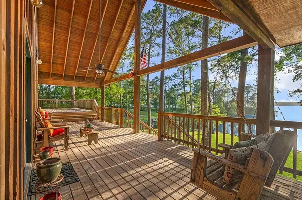 355 County Road 374, Broaddus, TX 75929