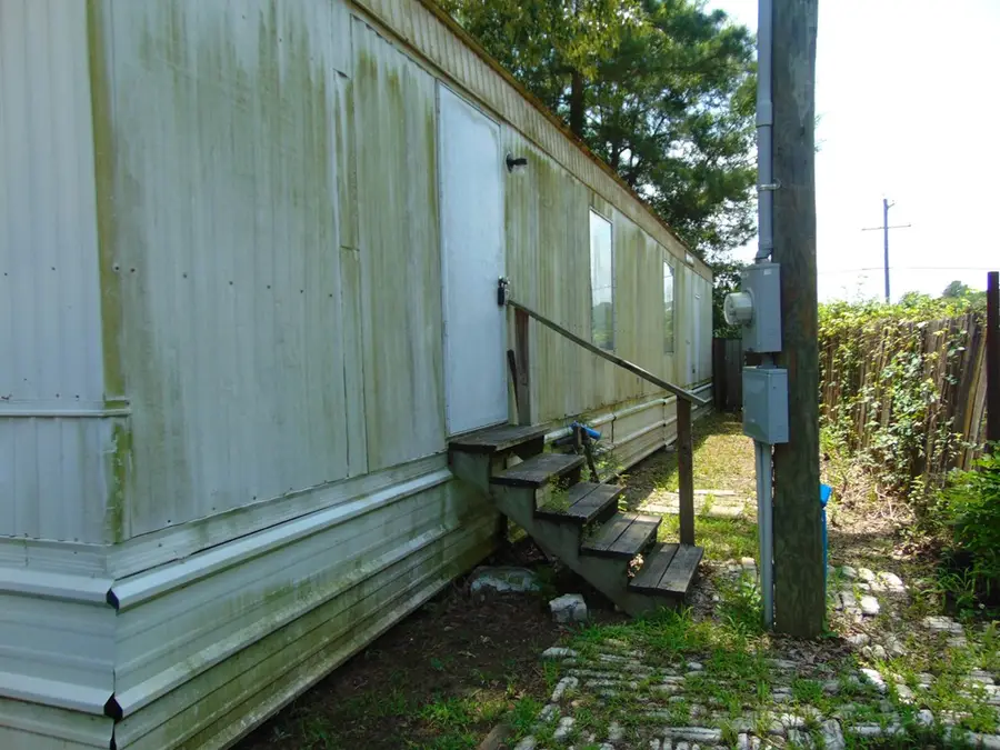 431 Terlingua, Livingston, TX 77351 - Image #2