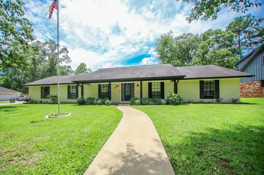 1308 Brook Hollow, Lufkin, TX 75904 - Image #2