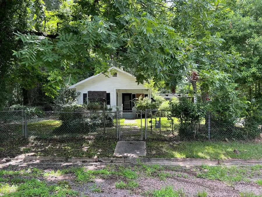 886 Johnson Street, Jasper, TX 75951 - Image #2
