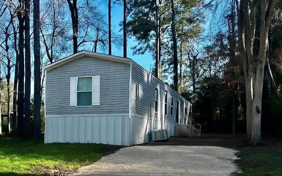 203 Sheila Street, Jasper, TX 75951 - Image #2