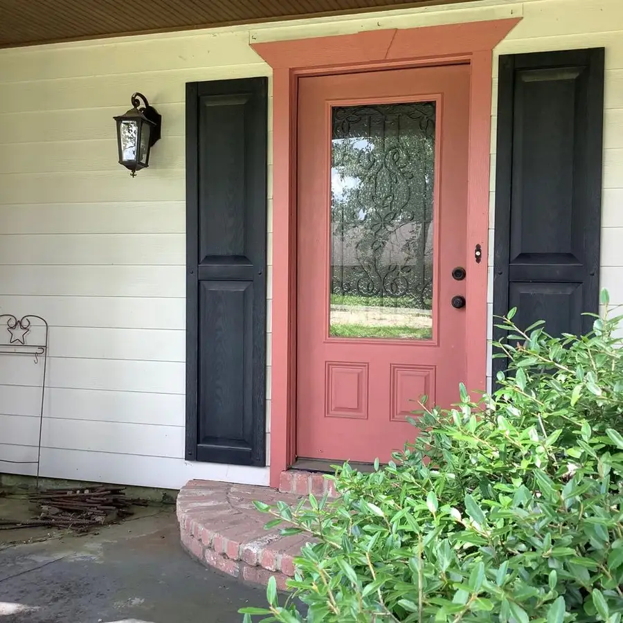 6111 Rosewood Drive, Orange, TX 77632 - Image #2