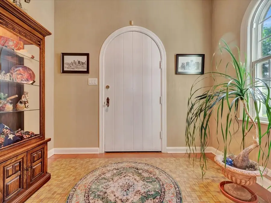 402 South Bynum Street, Lufkin, TX 75904 - #3