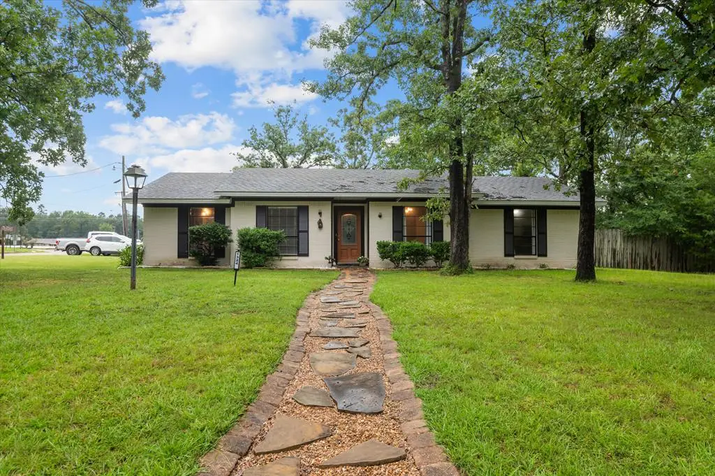 1324 Edgewood Circle, Lufkin, TX 75904 - #1