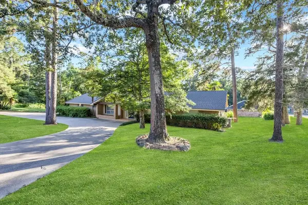 909 Linton Lanier, Jasper, TX 75951