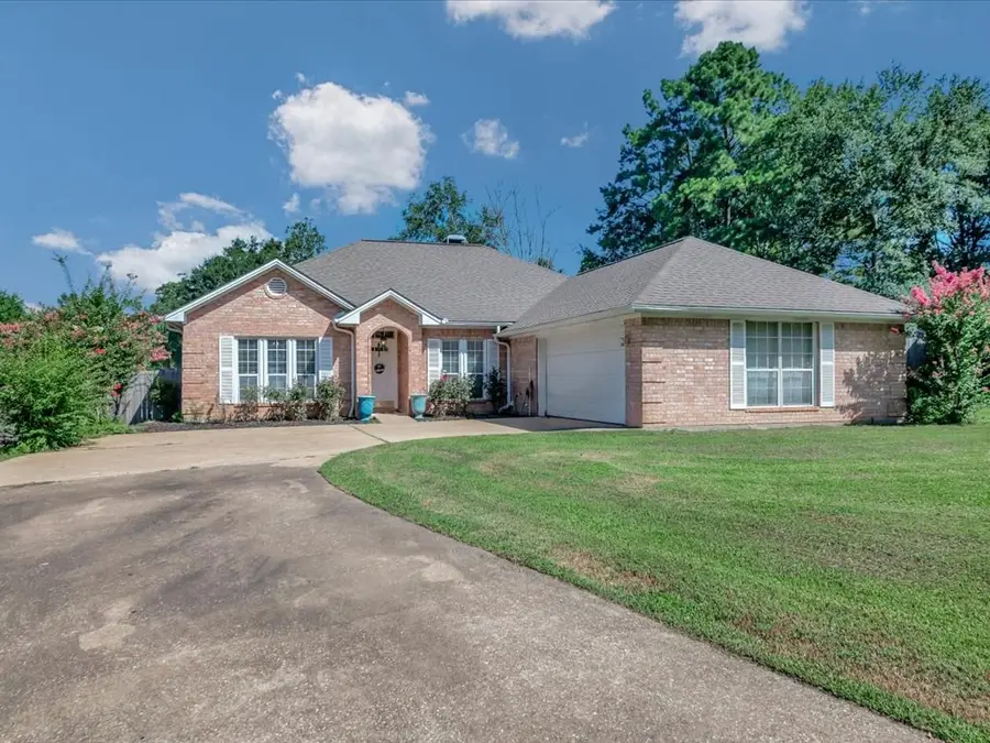 308 Paintbrush Circle, Lufkin, TX 75904 - Image #2