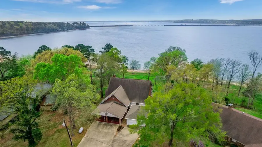 461 Cr 5597, Etoile, TX 75944 - Image #2