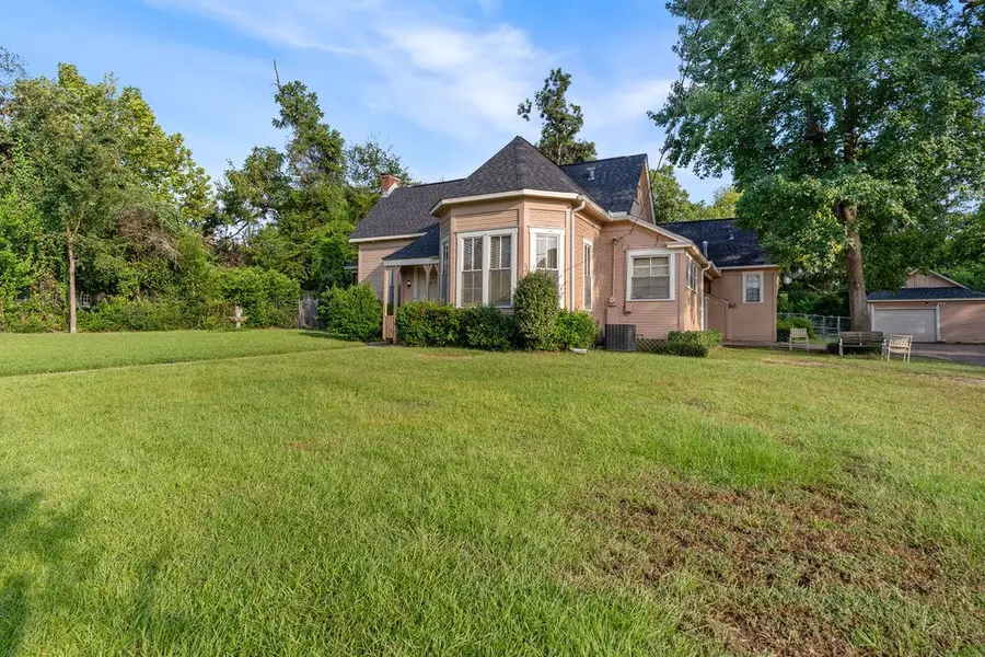 113 W Kerr Ave, Lufkin, TX 75901 - Image #3