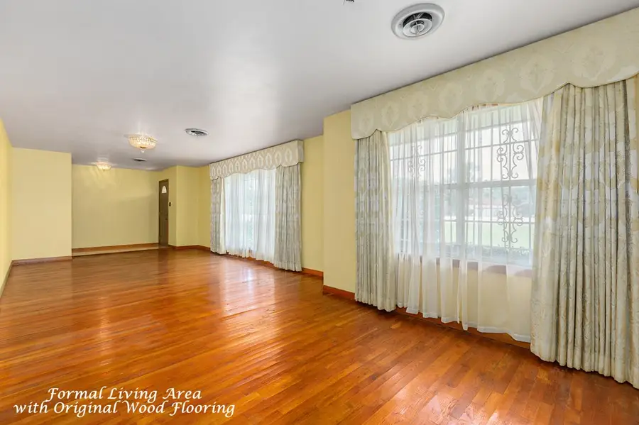 140 E Gibson, Jasper, TX 75951 - Image #3