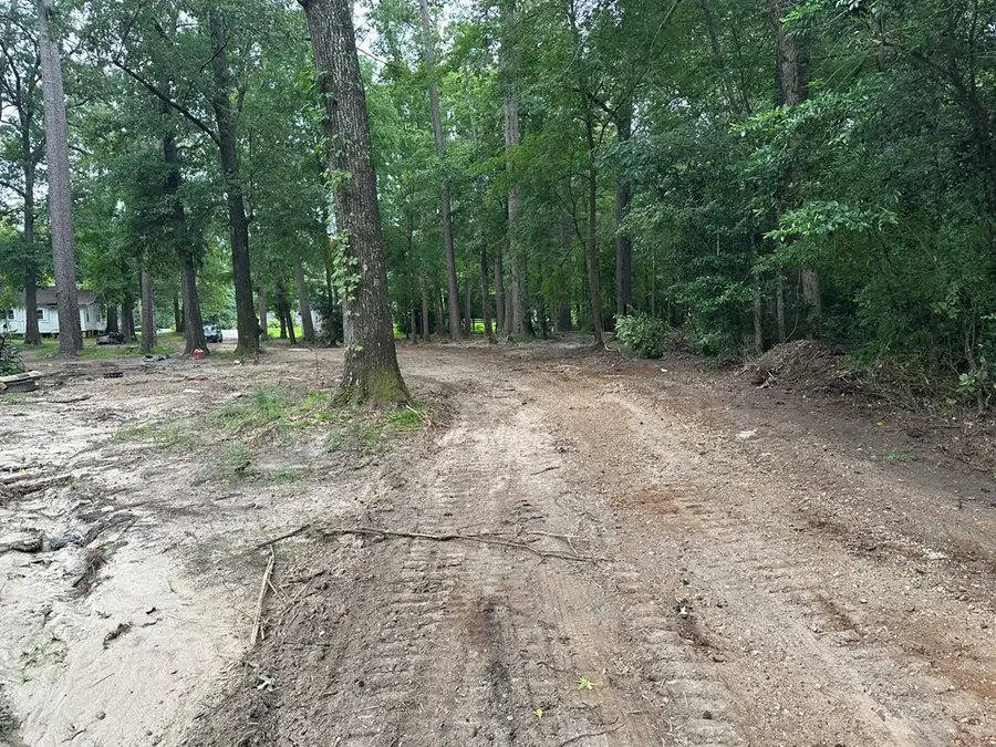 2515 Atkinson Drive, Lufkin, TX 75901 - Image #2