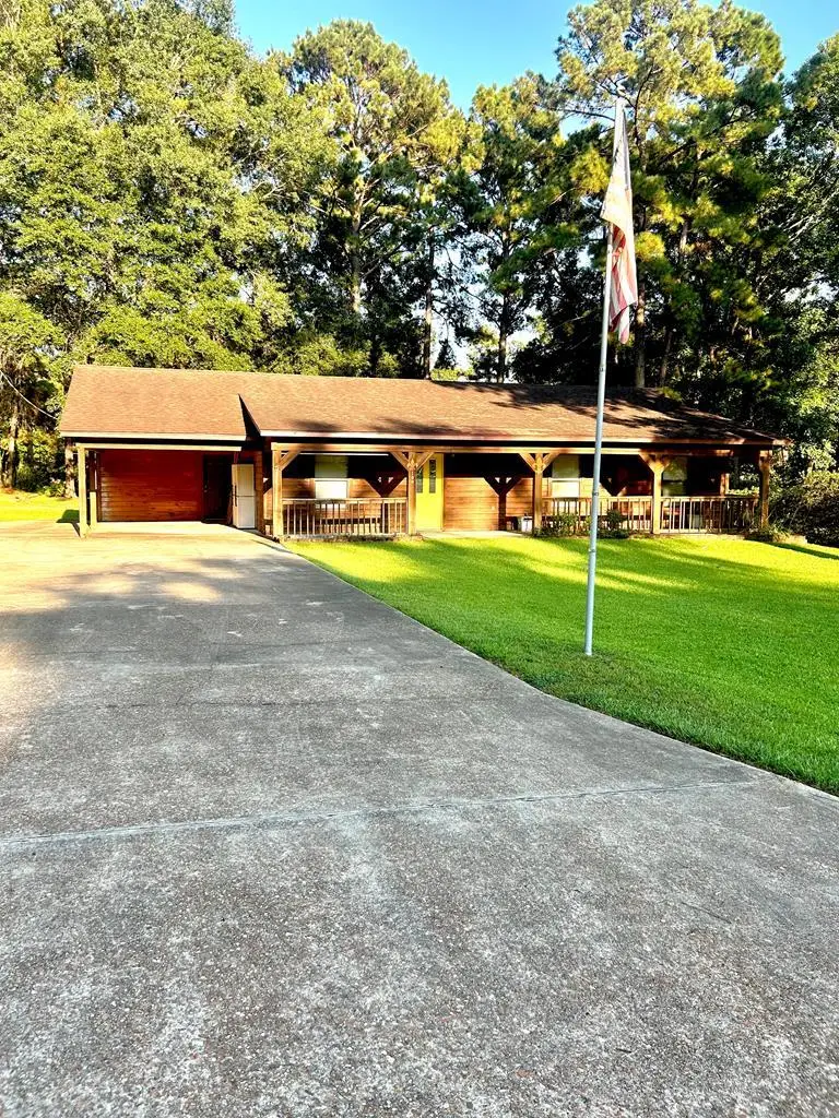 100 Chris Street, Jasper, TX 75951 - Image #2