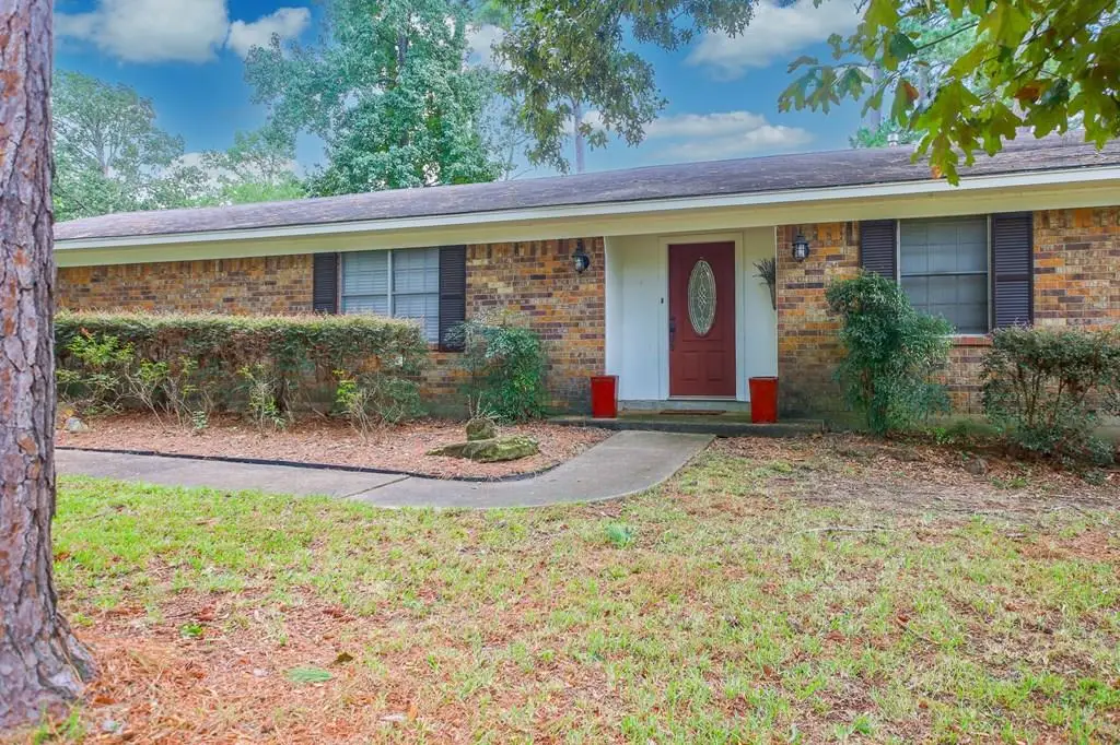 2925 Lake Forest Drive, Nacogdoches, TX 75964 - Image #1