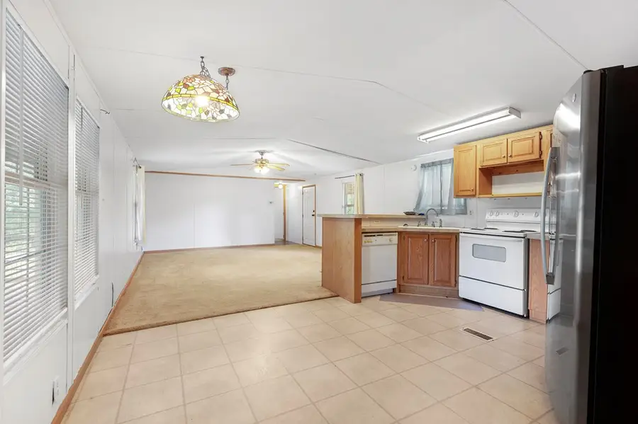 460 Red Oak, Brookeland, TX 75931 - Image #2