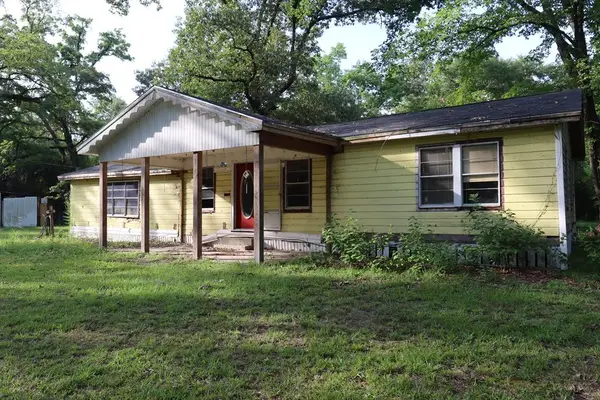 1659 Lowery Sawmill Road, Huntington, TX 75949