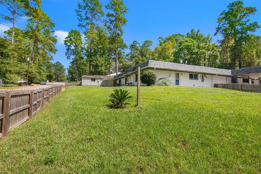 1215 Woodland Park Avenue, Jasper, TX 75951 - Image #3