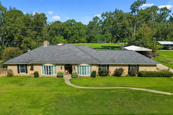 771 Bear Drive, Timpson, TX 75975