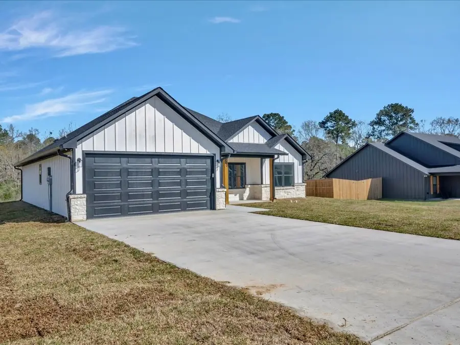 200 Shady Oaks, Hudson, TX 75904 - Image #3